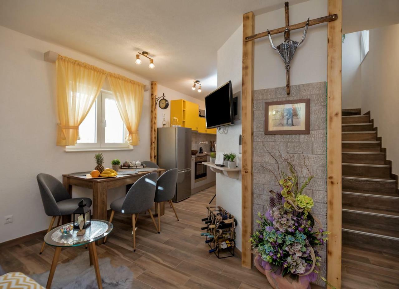 Apartment Cesarica Башка-Вода Экстерьер фото